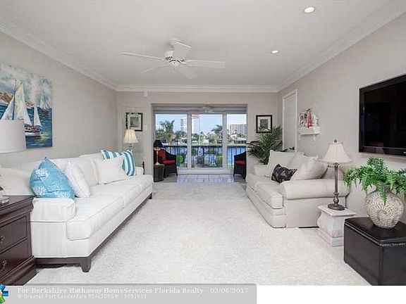 3rd image of 6527 Bay Club Dr APT 4