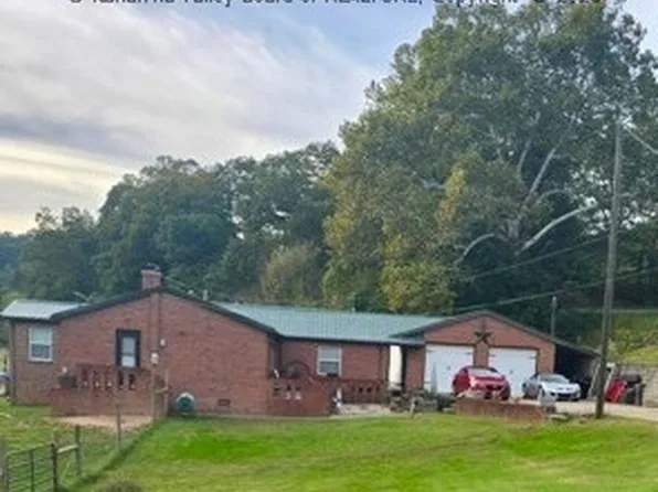 3200 Given Rd, Ripley, WV 25271