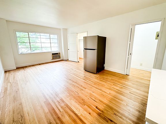 2nd image of 1145 N Central Ave APT 9