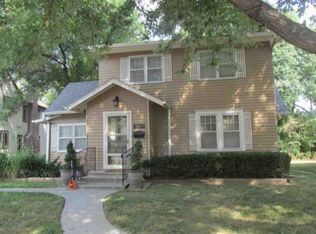 1904 Lovers Ln, Saint Joseph, MO 64505