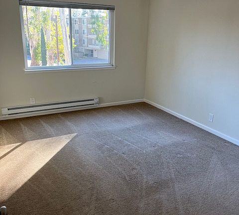5th image of 828 El Camino Real APT 10