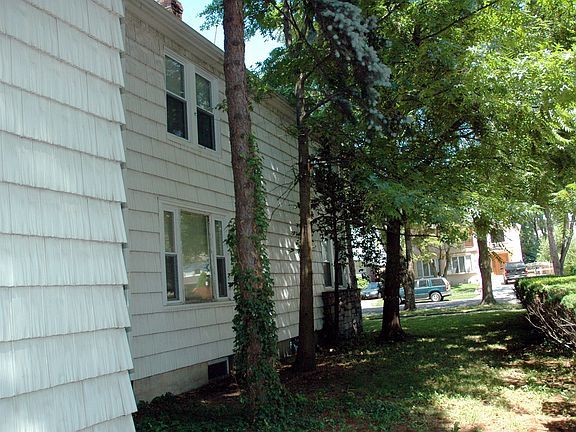 5th image of 14634 32nd Ave