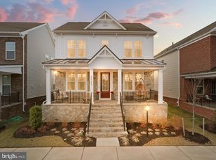 23195 Glenwood Heights Cir, Ashburn, VA 20148