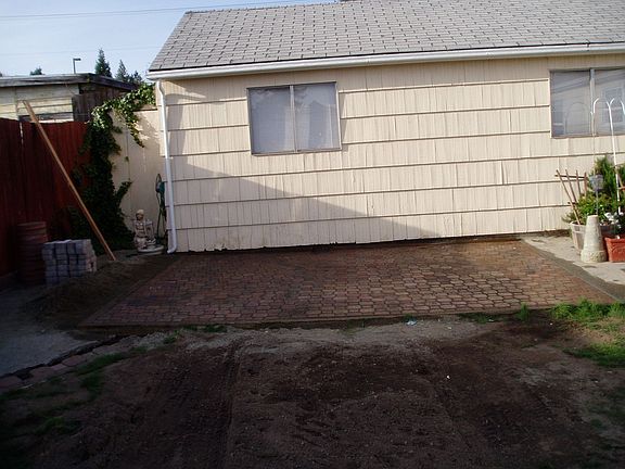 brickwork patio 2004