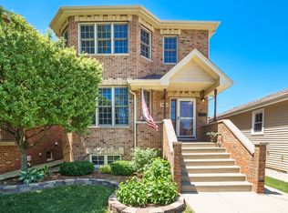 5464 N Nordica Ave, Chicago, IL