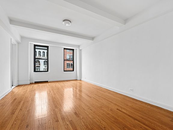 2nd image of 200 W 16th St APT 3B