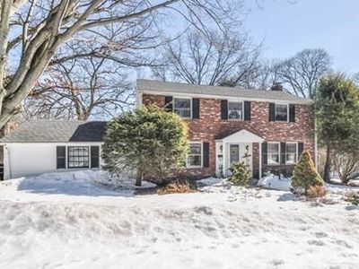 31 Hollow Ridge Rd, Needham, MA, 02494