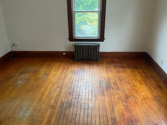 5th image of 50 Mount Vernon Ave #3