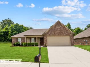 8963 Smith Ranch Dr, Southaven, MS 38671