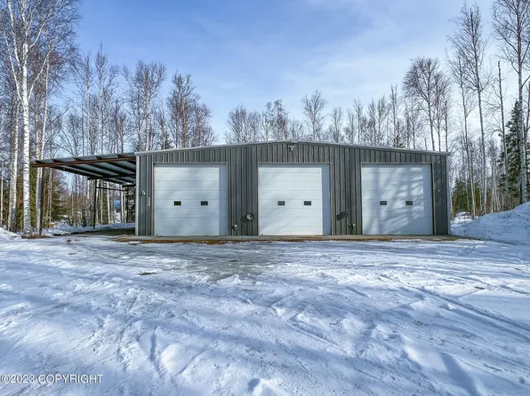 6961 W Island Lake Dr, Wasilla, AK 99623
