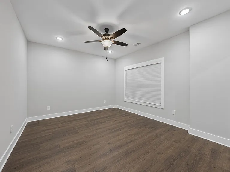 2624 S Main St #7 — Photo 18
