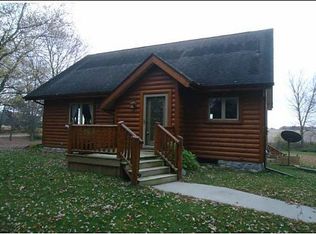 480 E Adams Rd, Hope, MI 48628