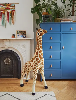 Sold by Compass | media 23