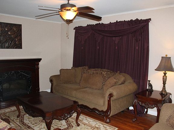 2nd image of 1221 Centenary Dr