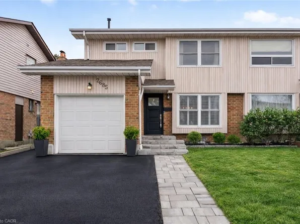 2685 Los Palmas Ct, Mississauga, ON L5N 2G6