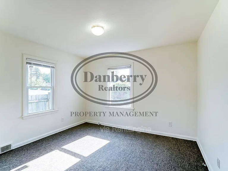 919 Brookley Blvd — Photo 14