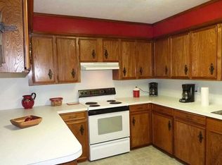 410 Arbor Oak Dr, Nacogdoches, TX 75964