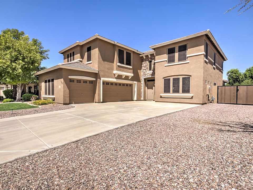 18562 E Druids Glen Rd-3