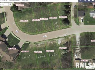 244 12th Ave, Moline, IL 61265