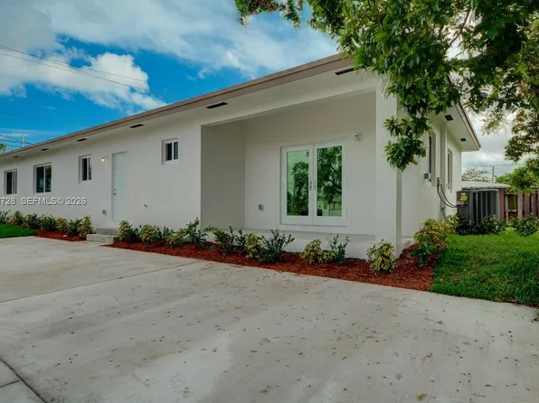 312 Phippen Waiters Rd, Dania, FL 33004