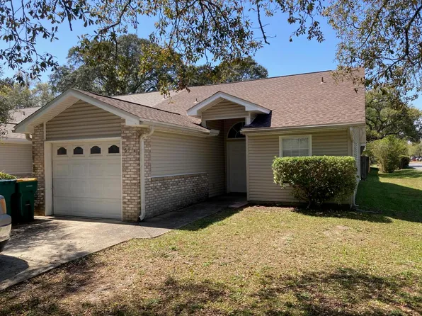 697 Ferguson Dr, Fort Walton Beach, FL 32547
