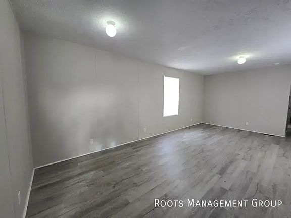 4th image of 8419 N Selkirk Dr #Se8419