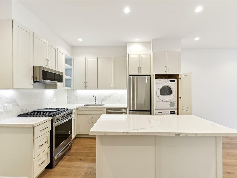 1st image of 1439 Leavenworth St #1