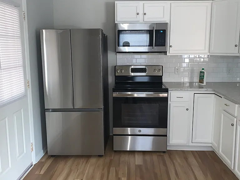 484 Cook St NW — Photo 6