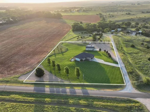 10250 SE 30th Ave, Pratt, KS 67124