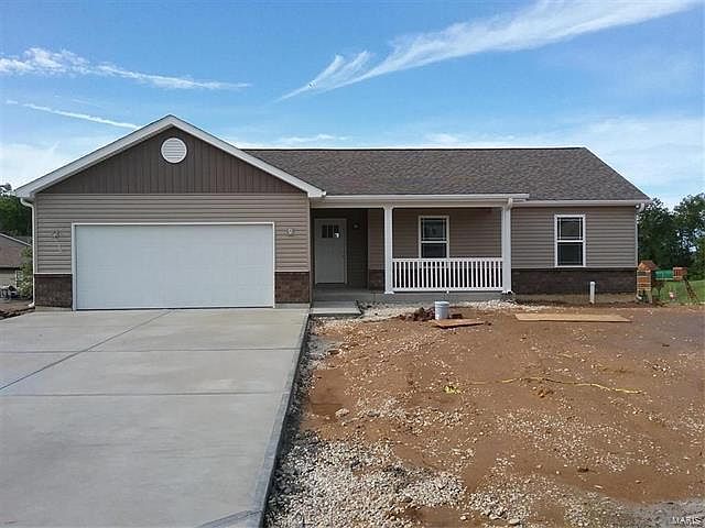 1st image of 84 Cuivre River Dr