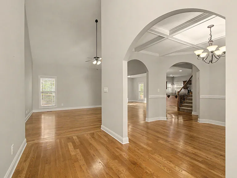 1537 Green Grove Way — Photo 9