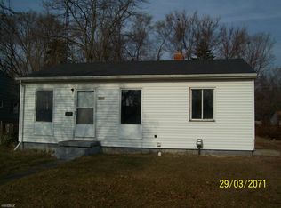 2905 Plainfield Ave, Flint, MI 48506