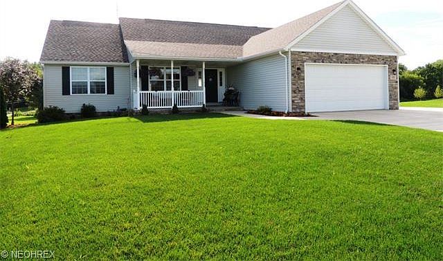 1st image of 122 Moss Creek Cir