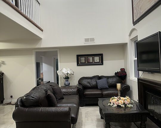 4th image of 15014 Portofino Ln