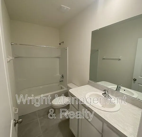 2906 Suncoast Plains Dr — Photo 18