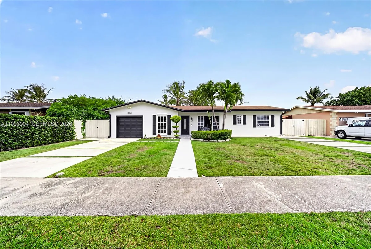 Building Photo - 10741 SW 153rd St