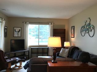 1901 Mockingbird Ave, Shakopee, MN 55379