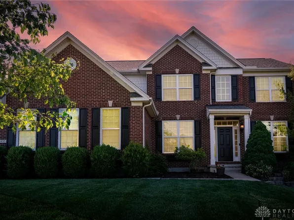 7455 Waterway Dr, Waynesville, OH 45068