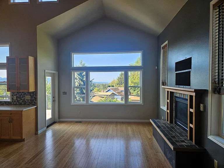 4325 King Ave — Photo 4