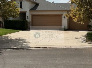1605 Symphony Ct, Hughson, CA 95326