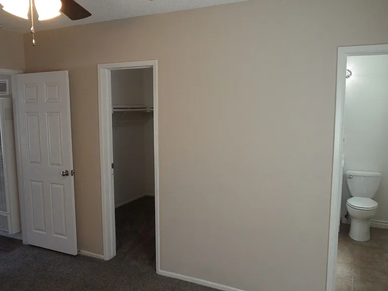 710 N Anna Dr #16 — Photo 14