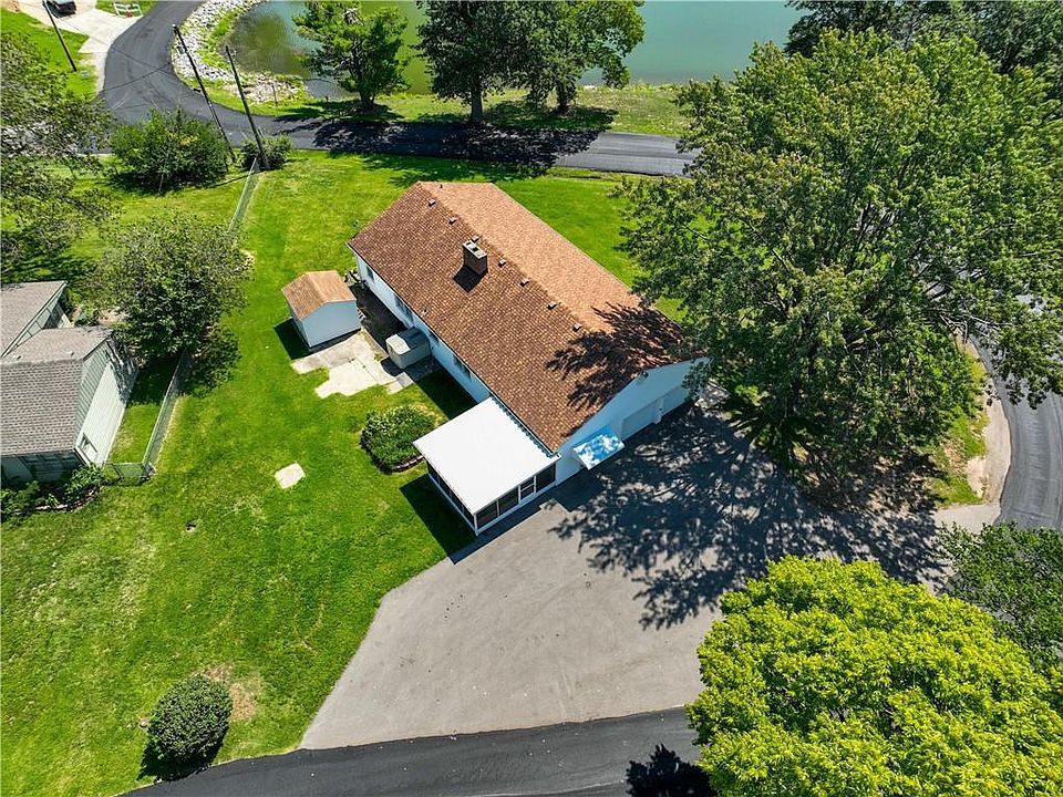 10808 Lakeview Blvd, Raytown, MO 64133 MLS 2428682 Zillow