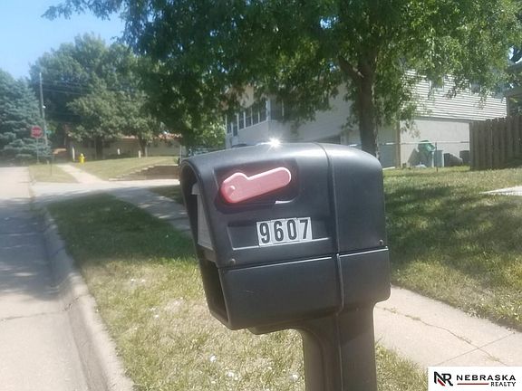 2nd image of 9607 Nina St