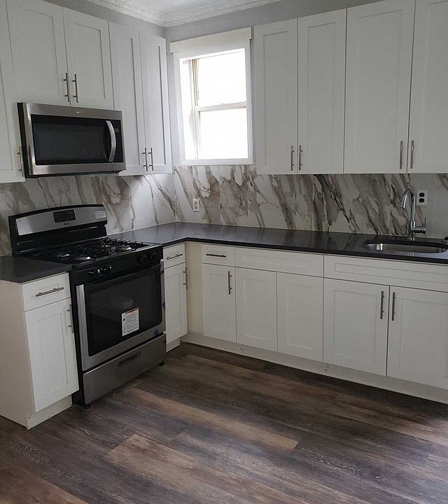 2nd image of 54 Wilson Ave Unit G