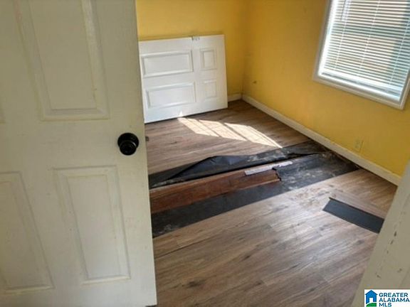 5th image of 8393 Dunnavant Rd