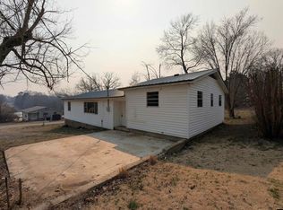 151 Jay St, Melbourne, AR 72556