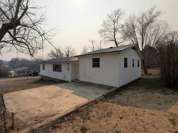 151 Jay St, Melbourne, AR 72556