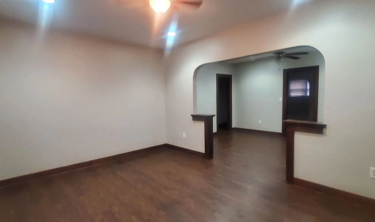 Large 3 bedroom House! — Photo 3