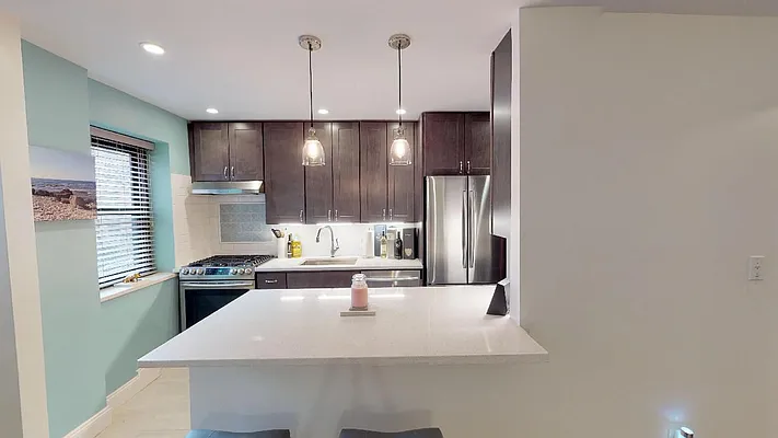 Sold by Metro Garden Realty NYC | media 25