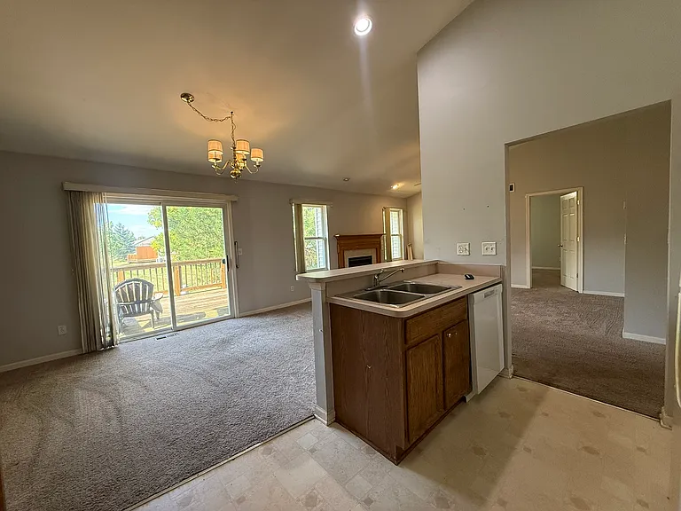 1788 Wexford Dr — Photo 10